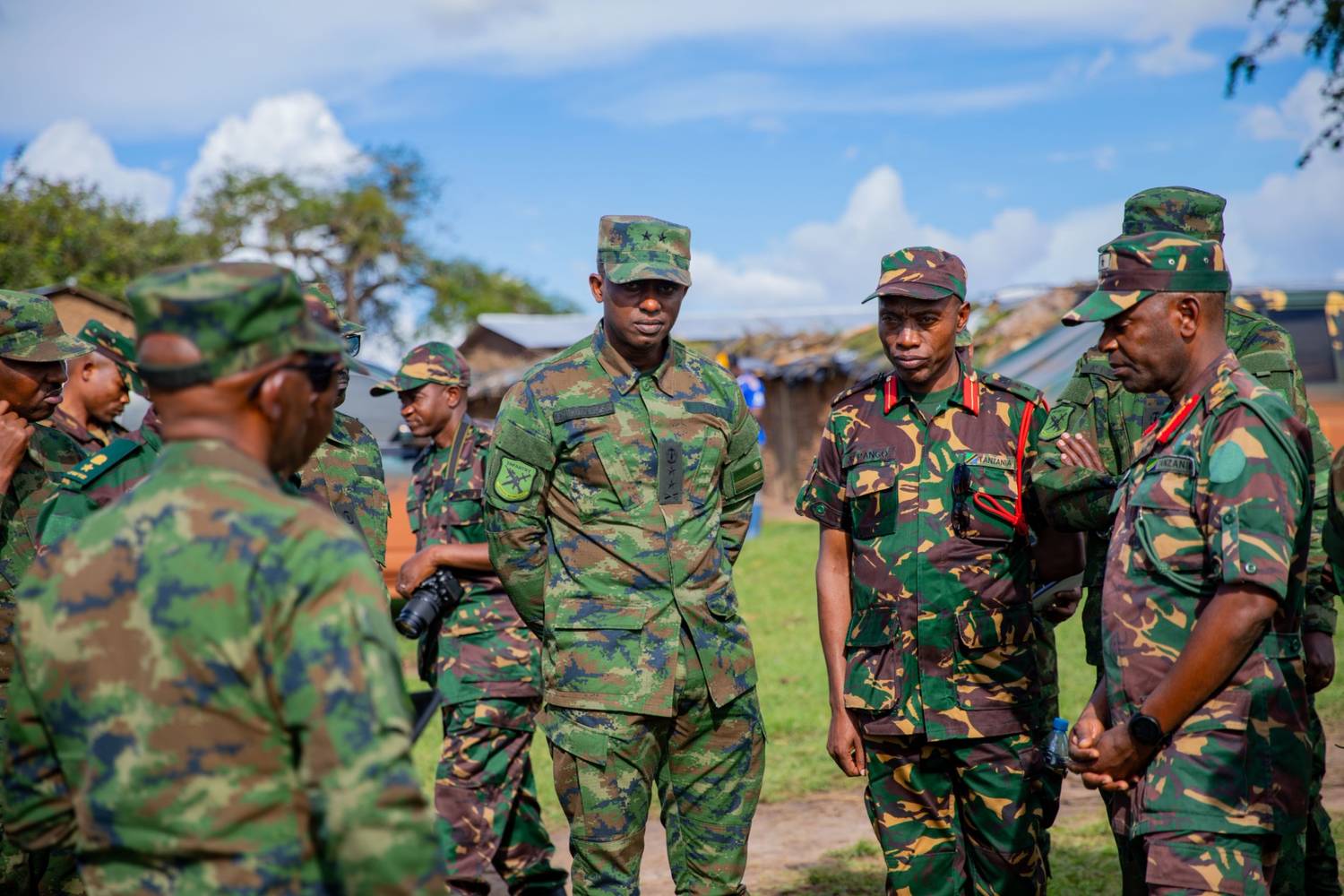 Ingabo z'u Rwanda n'iza Tanzania ziyemeje gukaza ingamba zo gukumira ...