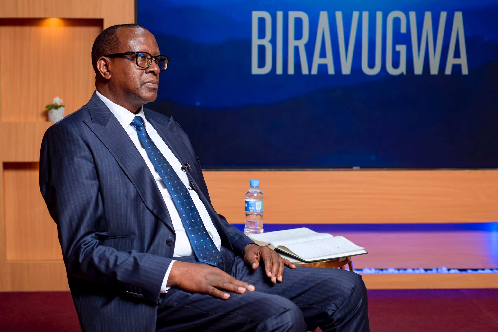 Minisitiri Dr. Bizimana yasobanuye impamvu amateka y'u Rwanda azakomeza ...